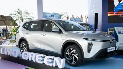 VinFast Limo: Hai phiên bản, hai cách tiếp cận người dùng MPV điện