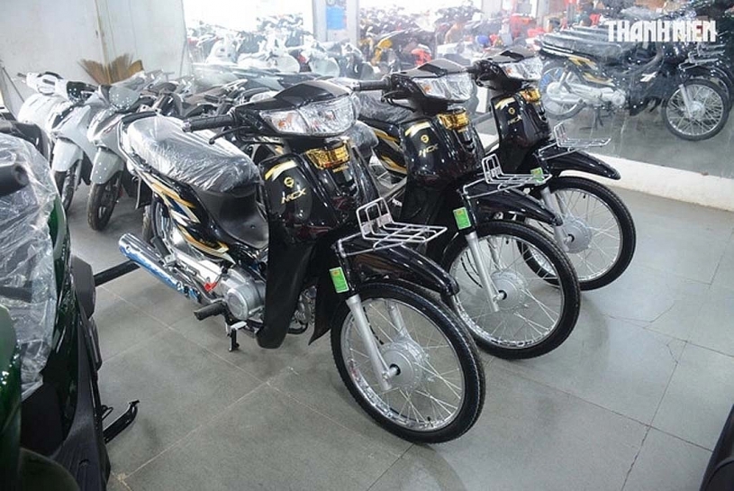 3 mẫu xe máy nhập khẩu giá cả trăm triệu đồng vừa cập bến Việt Nam