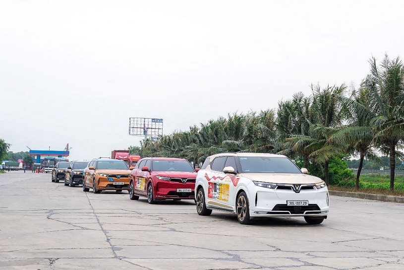 “Xe Chủ tịch” VinFast VF 9 phá vỡ rào cản giá trong phân khúc SUV full-size