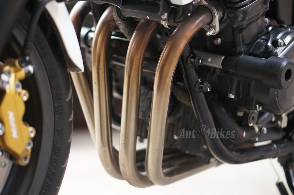 Chi tiết Honda CB400 SF sắp phân phối tại Việt Nam