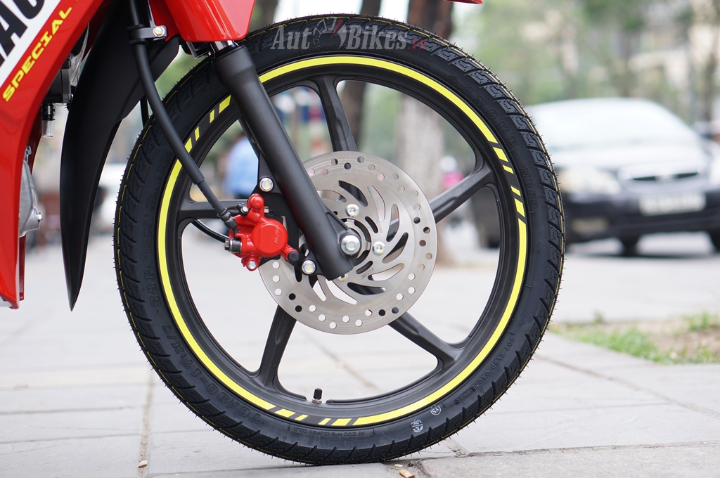 chi tiet honda blade racing tai dai ly