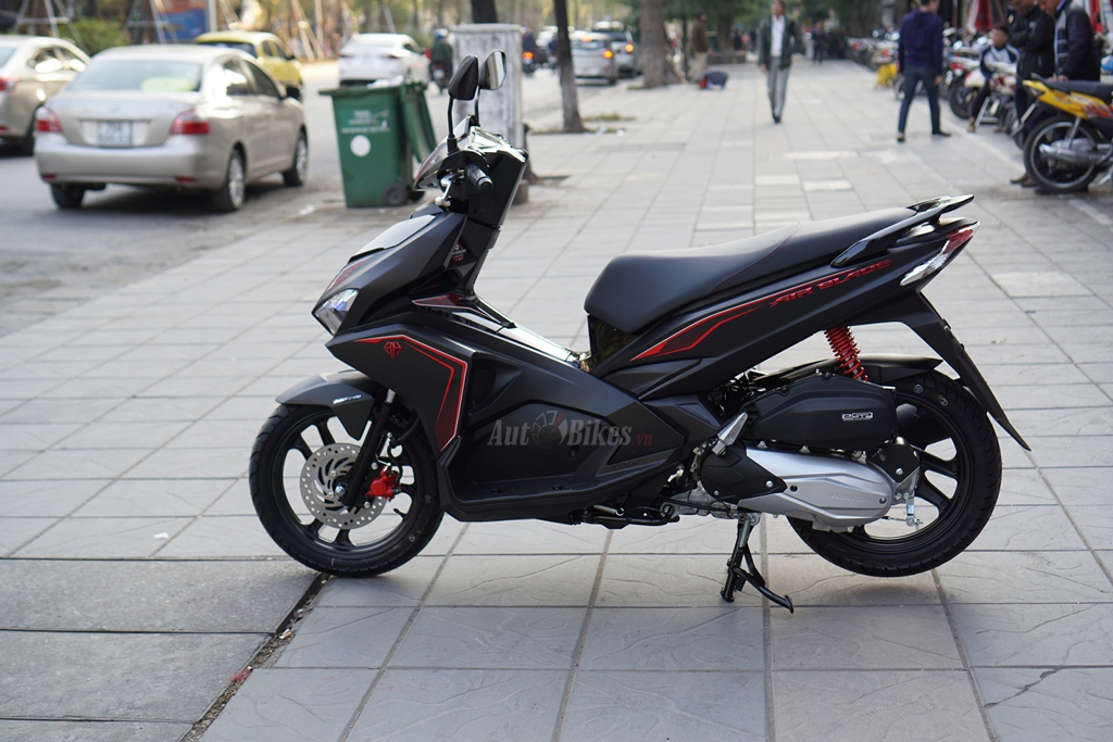 ba ng gia xe ma y honda nga y 1332018