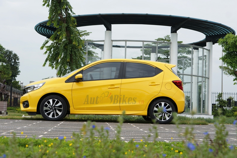 Honda Brio 2019: Khuyến mãi, giá xe kèm lăn bánh tháng 12/2019