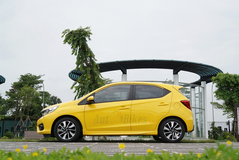 honda brio 2019 khuye n ma i gia xe ke m lan ba nh tha ng 92019