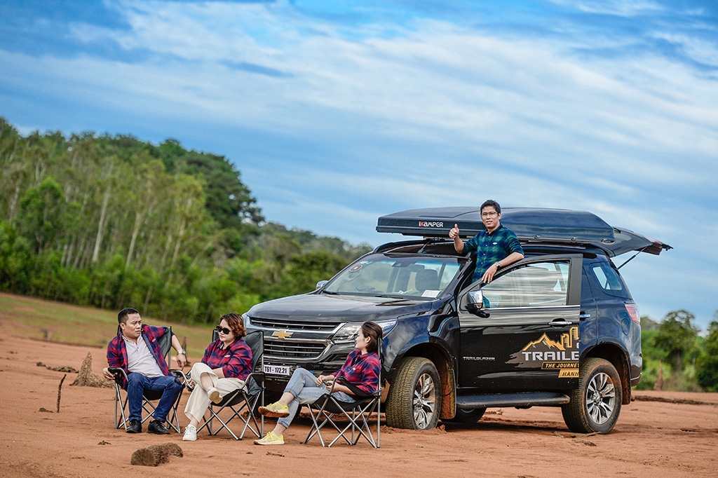 chevrolet trailblazer suv 7 cho duoi 1 ty dang chon