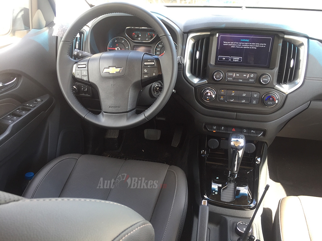 chevrolet trailblazer suv 7 cho duoi 1 ty dang chon