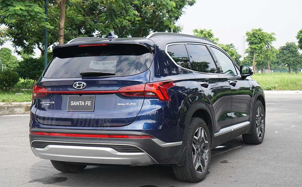 Đánh giá xe Hyundai Santa Fe 2021: Cải tiến động cơ, an toàn vượt trội (P2)