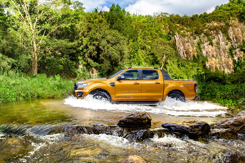ford ranger ngay cang duoc ua chuong tai viet nam