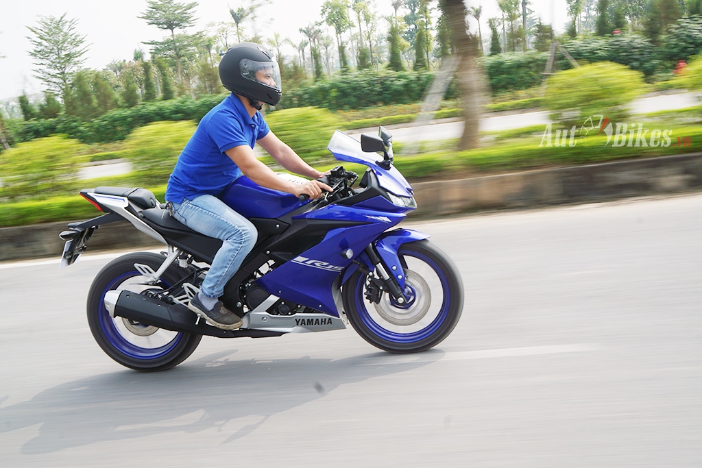 Yamaha R15 V3 tại Ấn Độ rẻ tiền hơn tại Việt Nam  Tạp chí Giao thông vận  tải