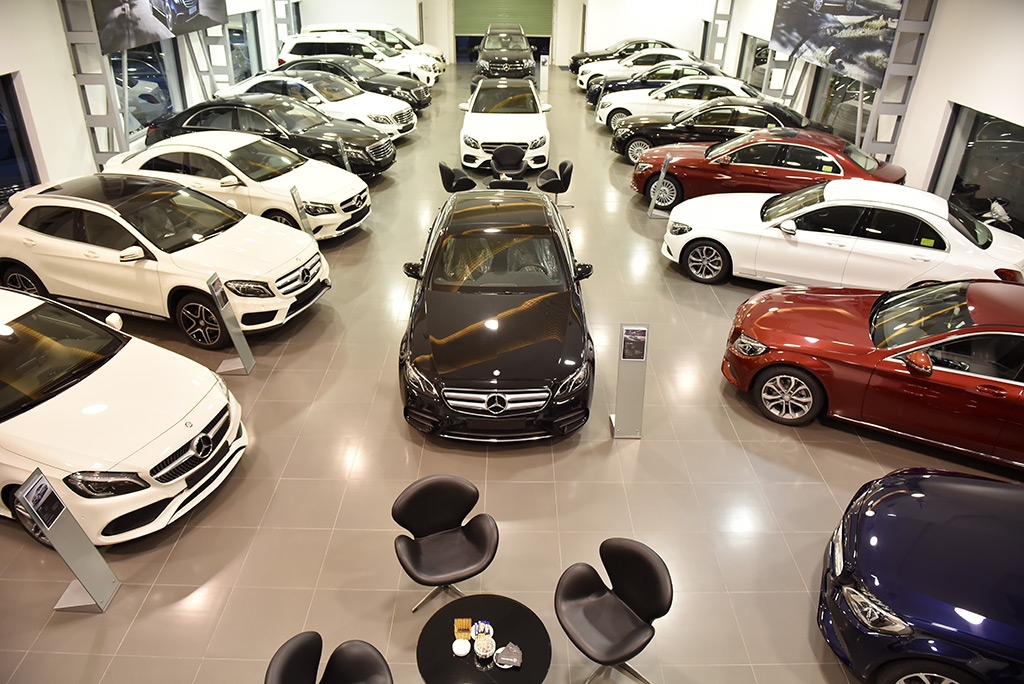 trieu hoi 1 trieu xe mercedes the he moi tren toan cau