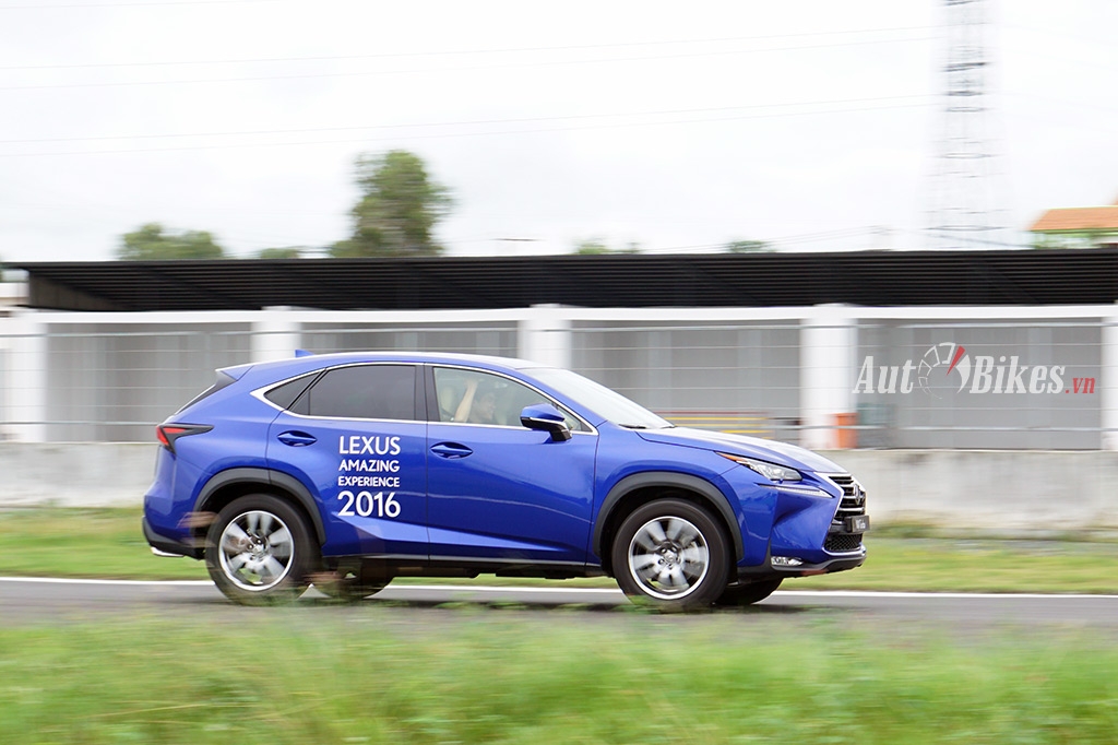 Trải nghiệm Lexus qua 6 bài thử tại trường đua HappyLand trai nghiem lexus qua 6 bai thu tai truong dua happyland