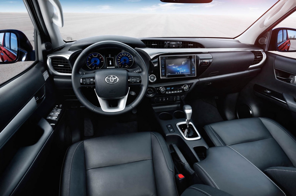 Toyota Hilux- 'Vua' bán tải thử thách sa mạc Namibia (P2) toyota hilux vua ban tai thu thach sa mac namibia p2