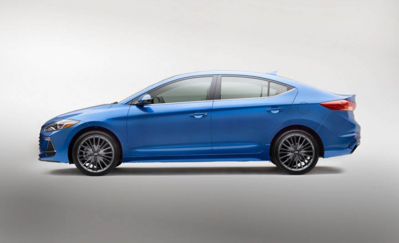 Hyundai Elantra Sport 2017- Thiếu trải nghiệm thú vị hyundai elantra sport 2017 thieu trai nghiem thu vi