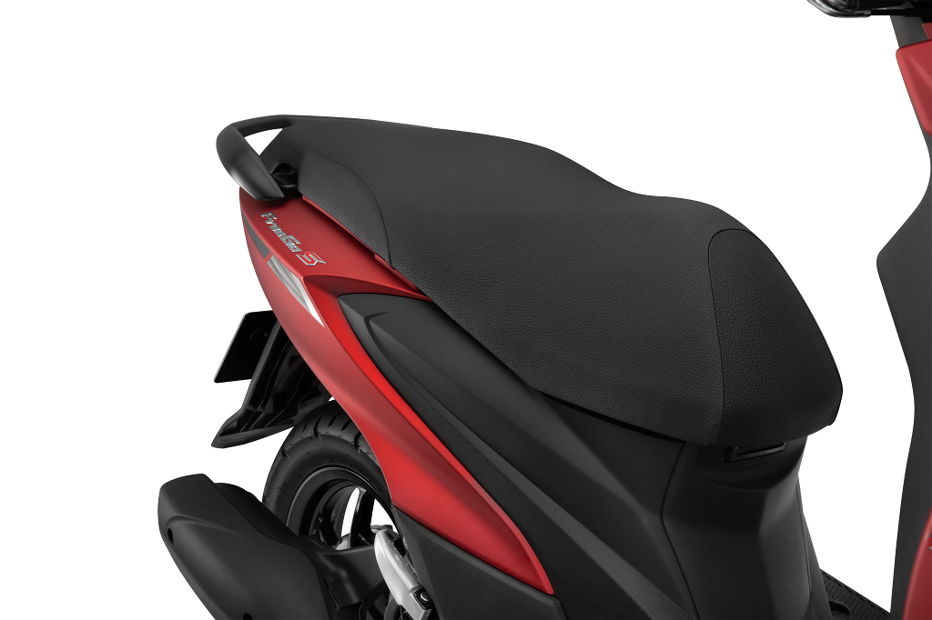 Xe tay ga cho nam giới chọn Honda Airblade hay Yamaha Freego? Xe tay ga cho nam giới chọn Honda Airblade hay Yamaha Freego?