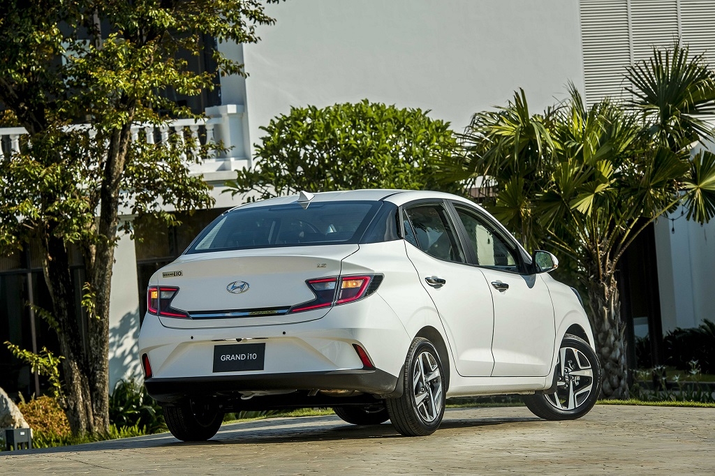 Hyundai Grand i10 2021 Sedan Hyundai Grand i10 2021 Sedan