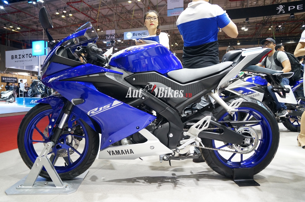 Đại lý của Yamaha phát hành phiên bản đặc biệt của Yamaha R5 v30