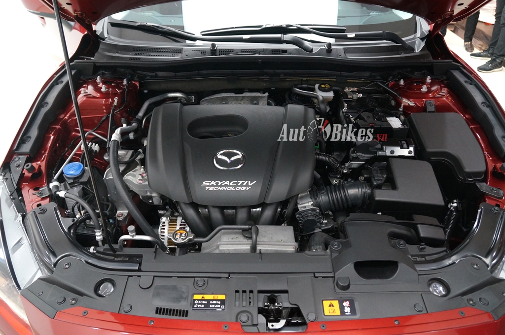 Mazda 3 Facelift 2017 | Mạnh mẽ - Sành điệu - Bền bỉ - YouTube