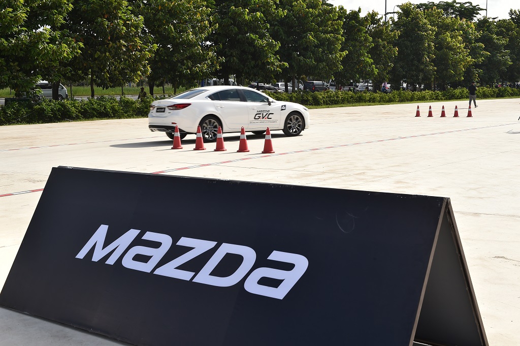 mazda3 va mazda6 2017 dot pha voi cong nghe gvc moi