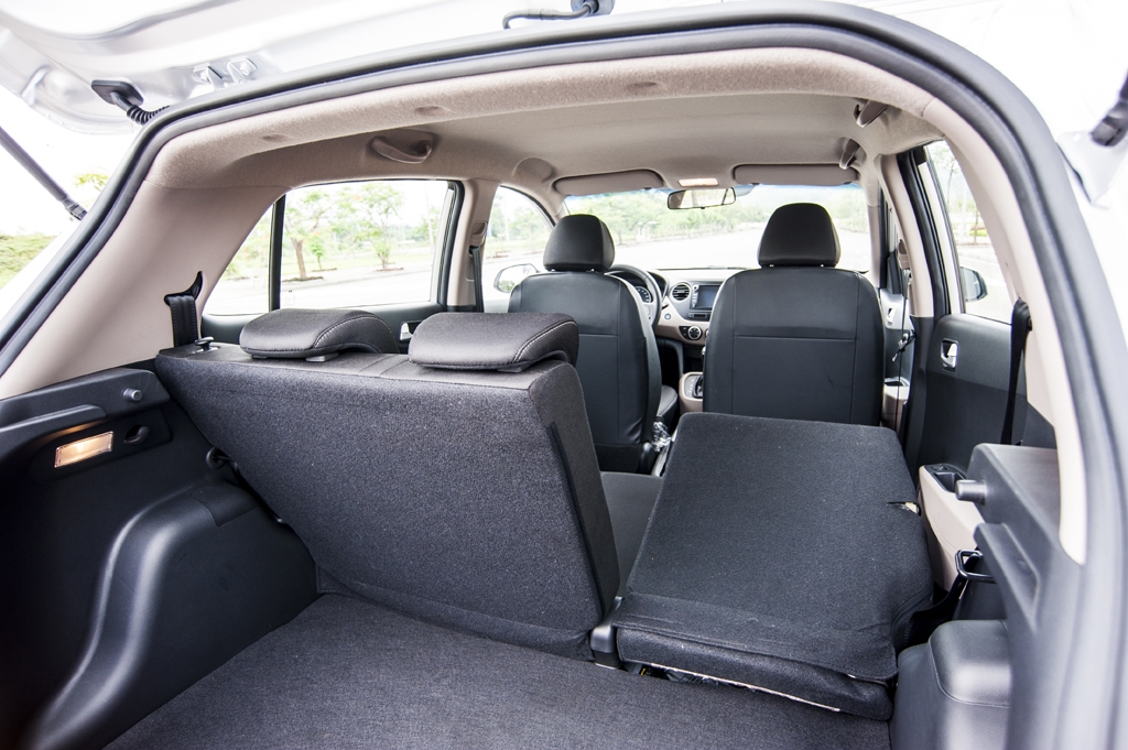 Chi tiết Hyundai Grand i10 1.2 AT CKD tại Việt Nam chi tiet hyundai grand i10 12 at ckd tai viet nam