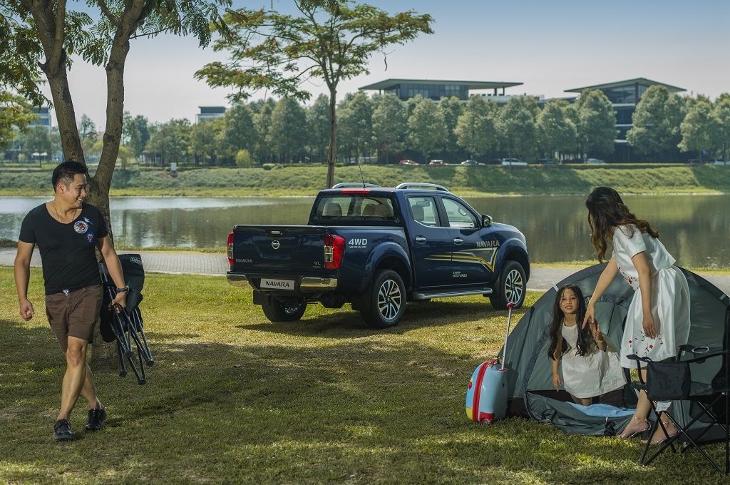 Minh Tiệp dã ngoại cùng Nissan Navara soai ca minh tiep da ngoai cung nissan navara