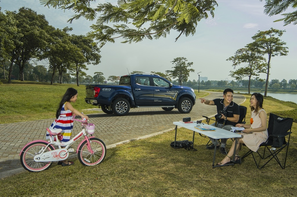 Minh Tiệp dã ngoại cùng Nissan Navara soai ca minh tiep da ngoai cung nissan navara