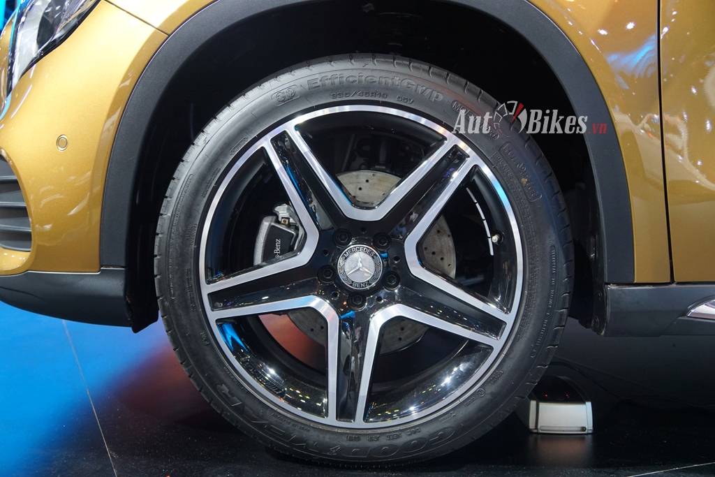 can canh mercedes gla 2018 gia tu 16 ty dong tai viet nam