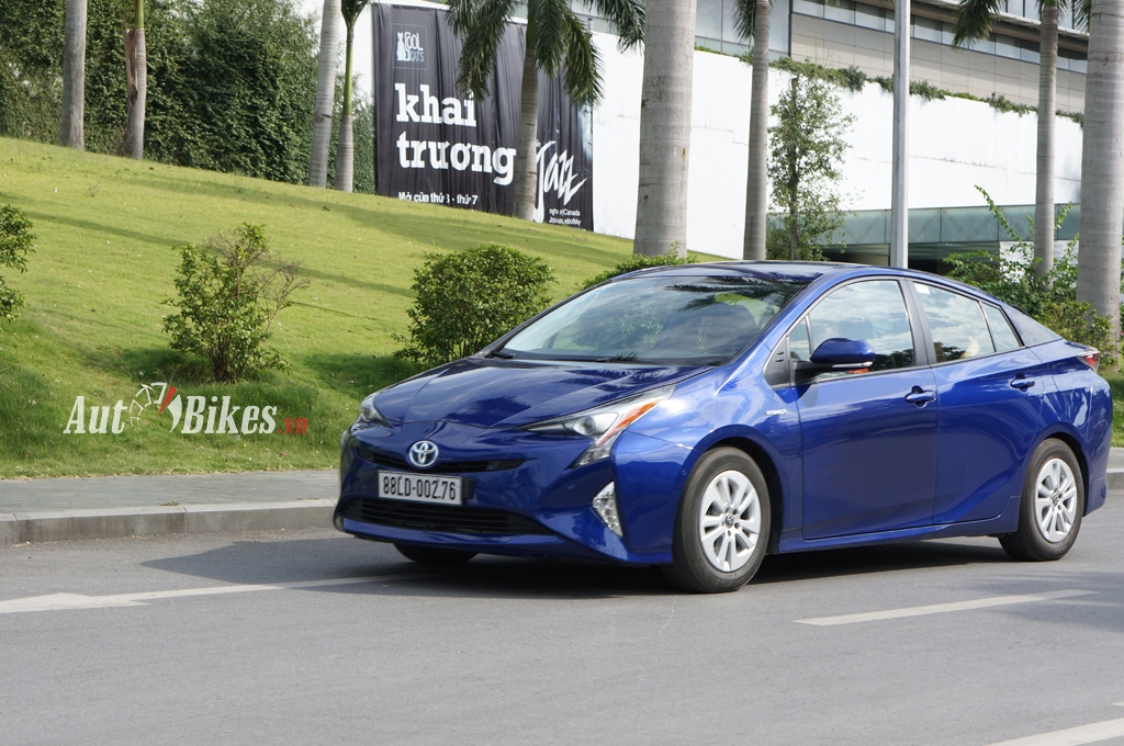 xe hybrid xu huong tat yeu cua giao thong tai viet nam