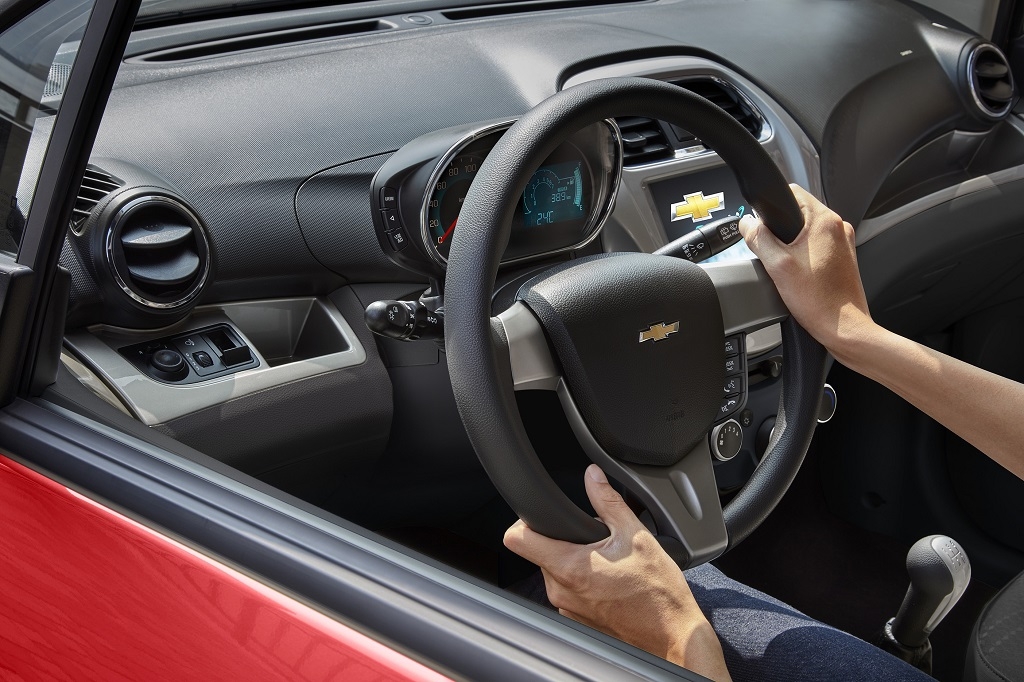 Chevrolet Spark 2018 giá từ 299 triệu tại Việt Nam chevrolet spark 2018 gia tu 299 trieu tai viet nam