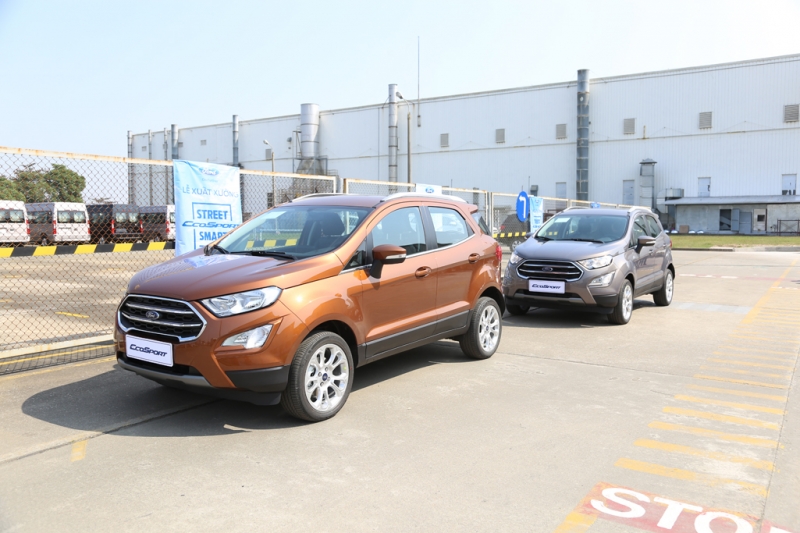 gan 200 xe ford ecosport tai viet nam bi trieu hoi