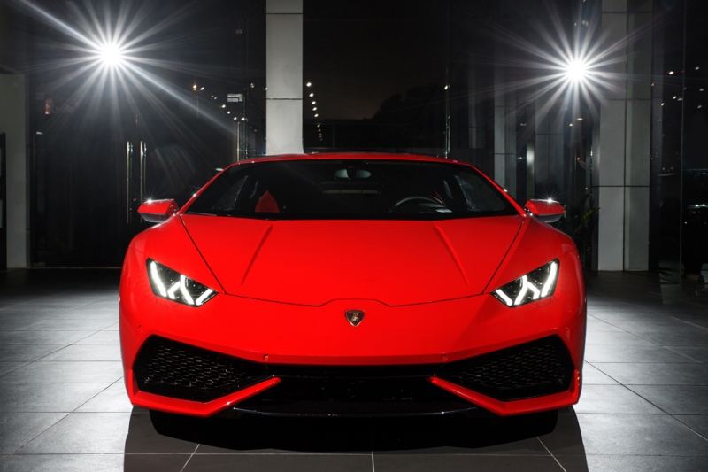 Cận cảnh Lamborghini Huracan LP610-4 chính hãng tại Việt Nam