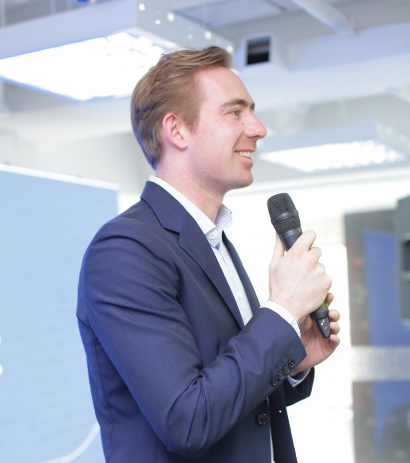 uber mo trung tam ho tro lai xe lon nhat viet nam