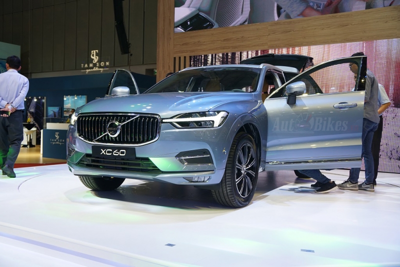 cuoi nam xe moi don dap ra mat thi truong viet