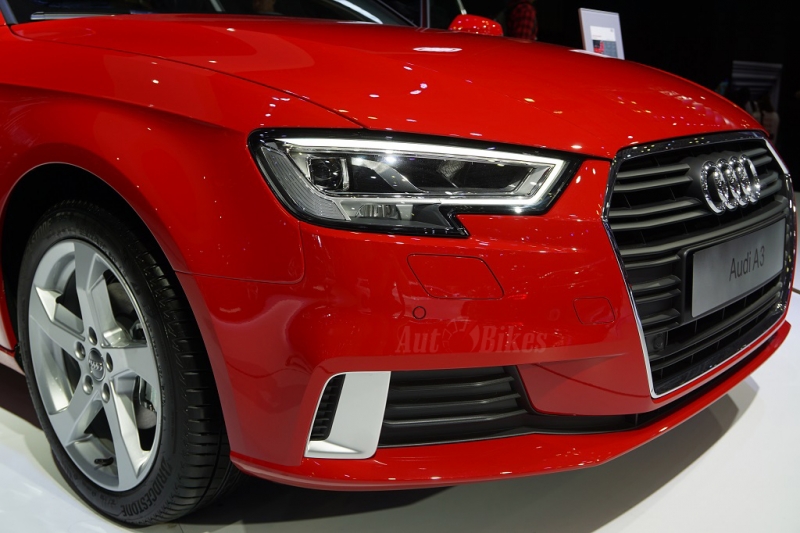 Cận cảnh Audi A3 Sportback vừa ra mắt tại VIMS 2017 can canh audi a3 sportback vua ra mat tai vims 2017