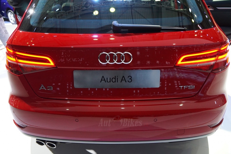 Cận cảnh Audi A3 Sportback vừa ra mắt tại VIMS 2017 can canh audi a3 sportback vua ra mat tai vims 2017