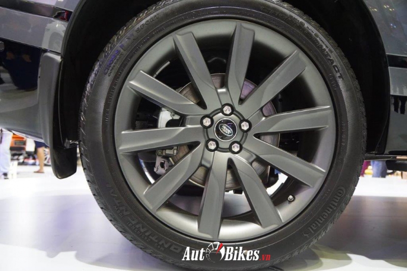 range rover velar gia tu 49 ty dong tai viet nam