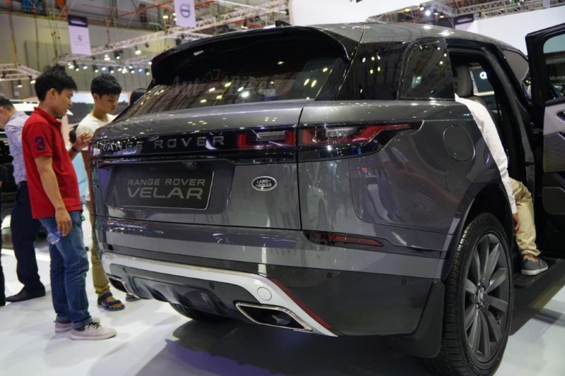 range rover velar gia tu 49 ty dong tai viet nam