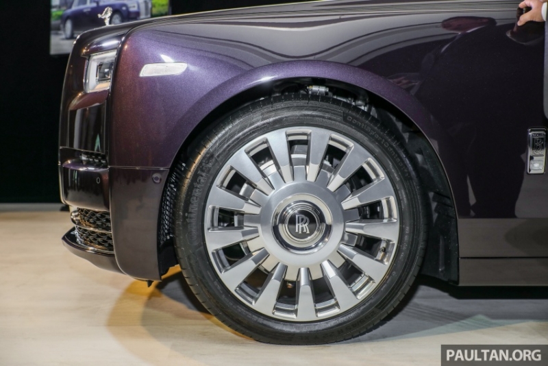 can canh chiec xe sieu sang rolls royce phantom 2018