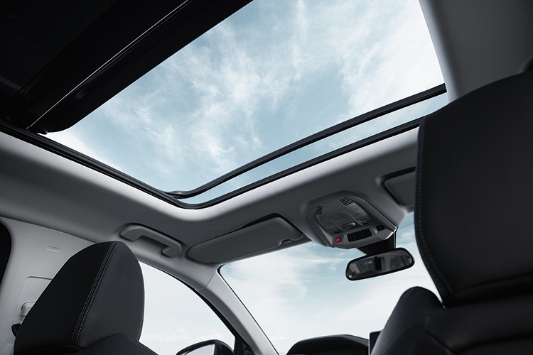 can canh peugeot 5008 sa ve viet nam