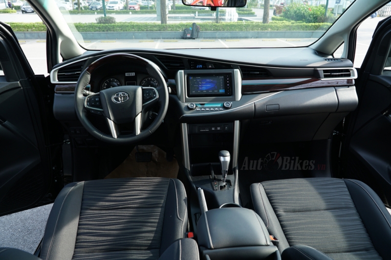 Vì sao Toyota Innova 2018 hút khách? vi sao toyota innova 2018 hut khach