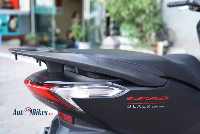 Honda Lead 125 thêm tính năng lắp động cơ mới giá từ 39 triệu đồng