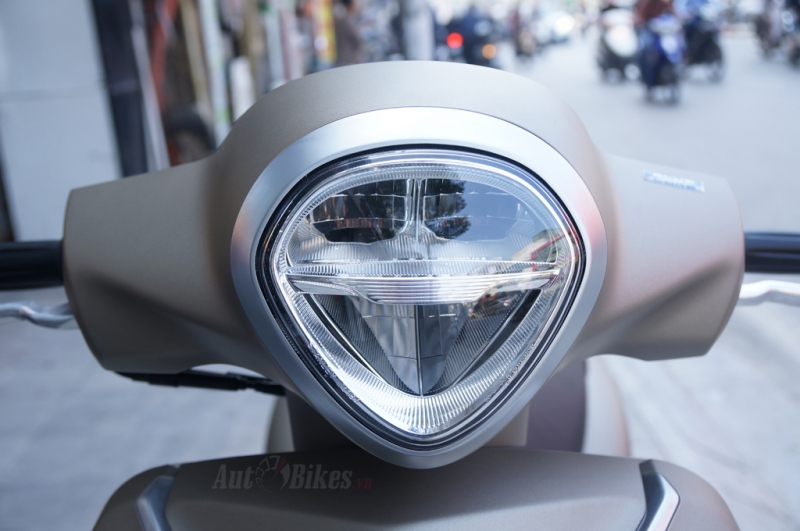 danh gia nhanh yamaha grande hybrid 2019 tai dai ly