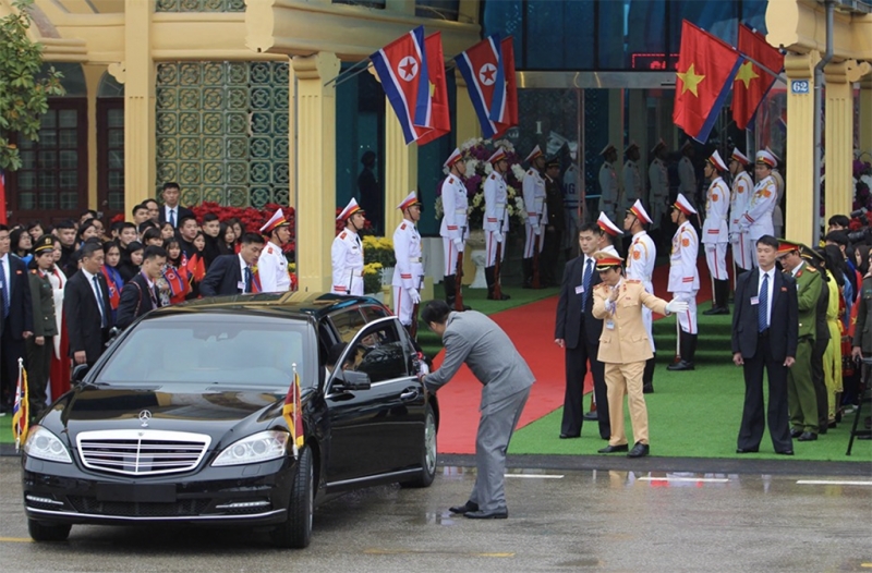 ngam mercedes maybach 62s chong dan cua ong kim