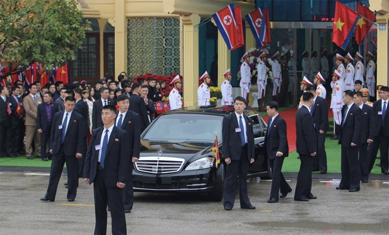 ngam mercedes maybach 62s chong dan cua ong kim