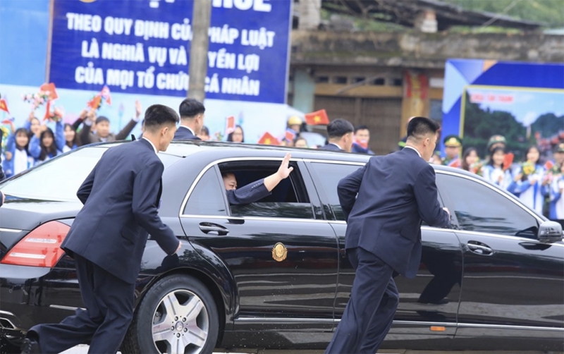 ngam mercedes maybach 62s chong dan cua ong kim