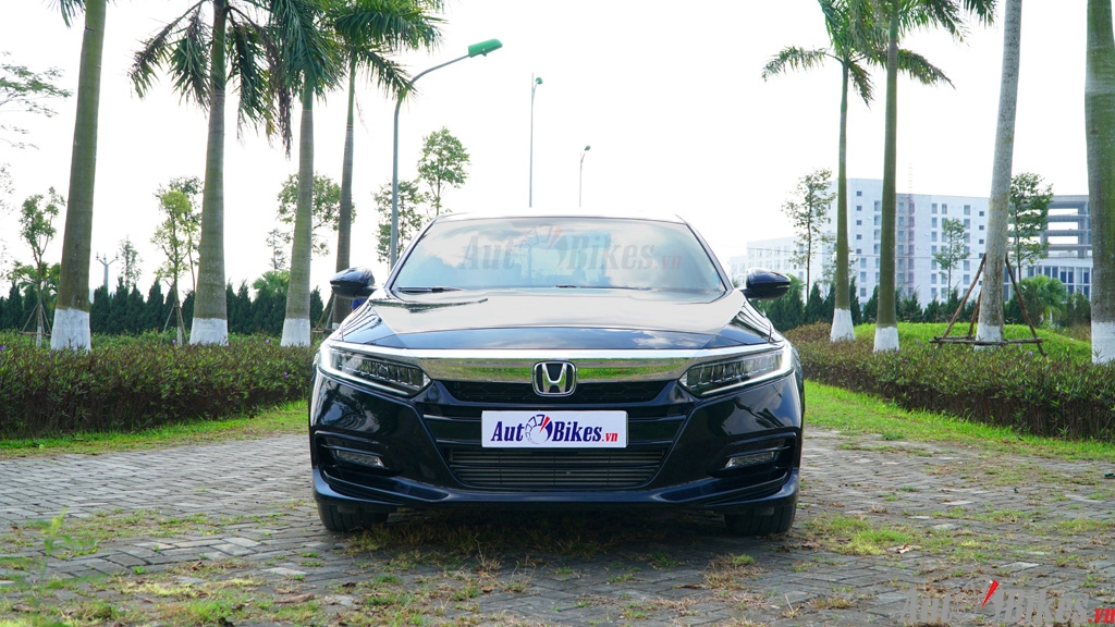 5727-honda-accord-2020-autobikes-54