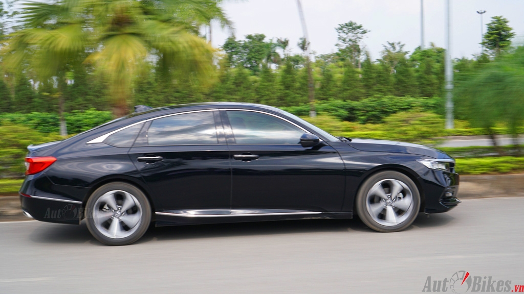 5733-honda-accord-2020-autobikes-69