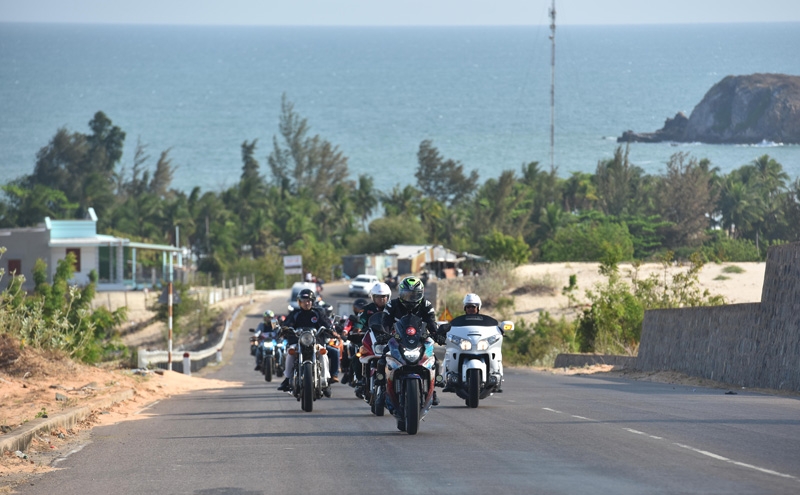 honda viet nam to chuc ngay hoi biker day cho khach hang dam me toc do