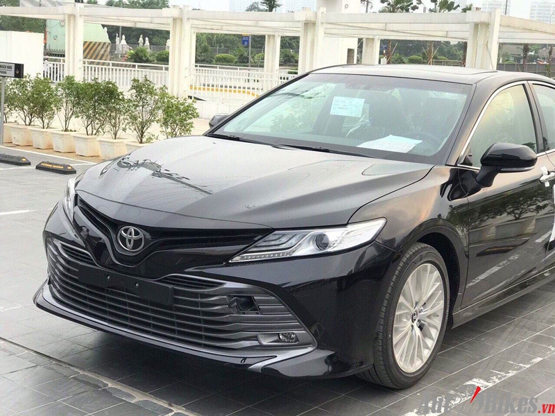 toyota camry 2019 chua ra mat da bia kem lac