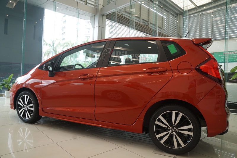 anh thuc te honda jazz nam 2019 tai dai ly