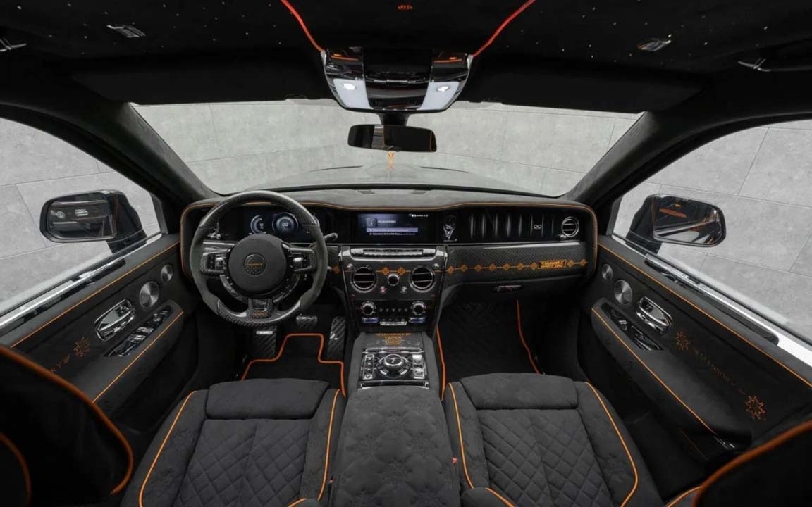 Rolls-Royce Cullinan “lột xác” với bản độ Mansory Emperor Signature